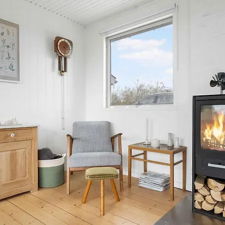 Cozy Holiday In *
